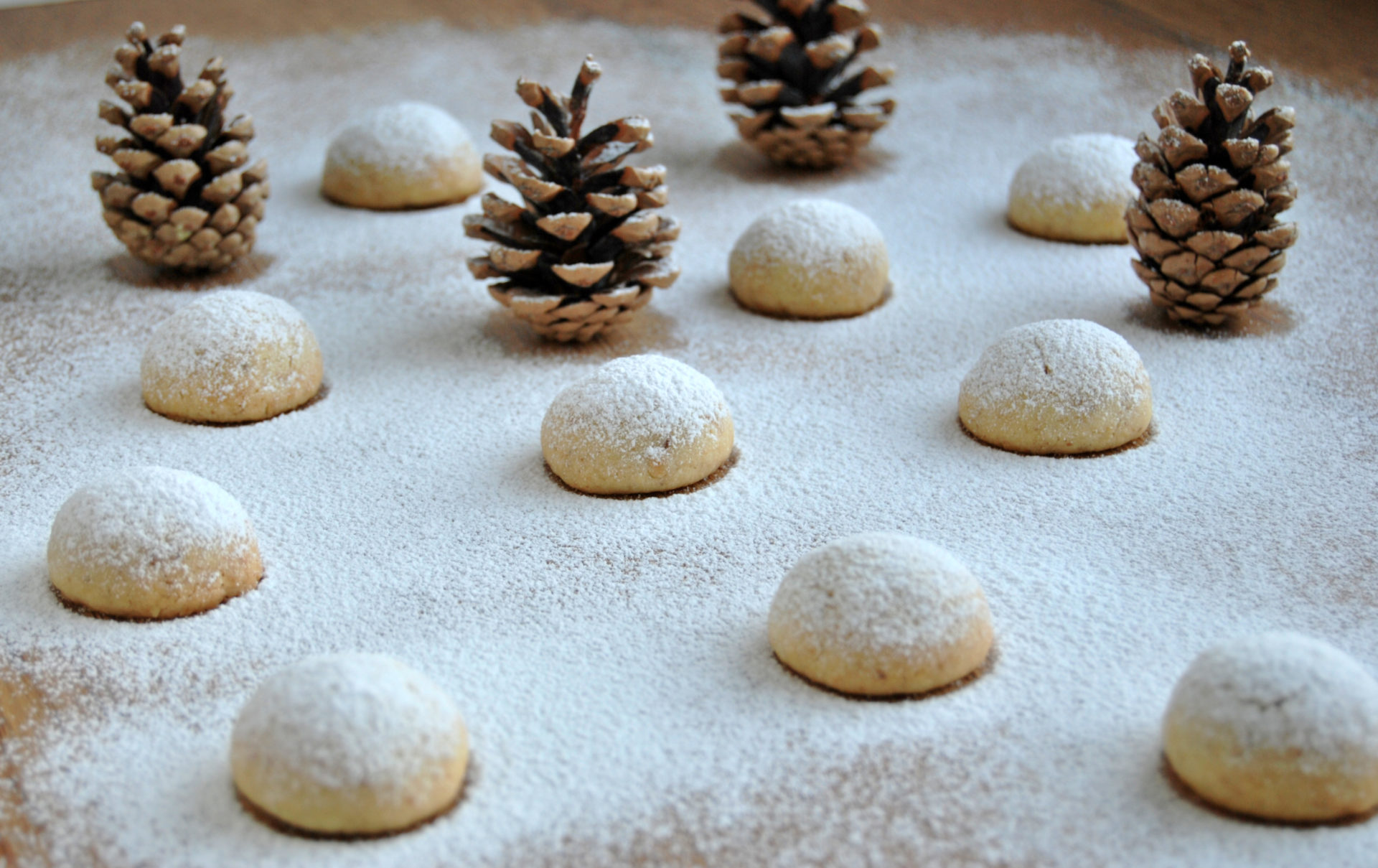 Süße Schneeball Kekse Rezept / Süße Schneebälle Kekse Rezept - Die ...