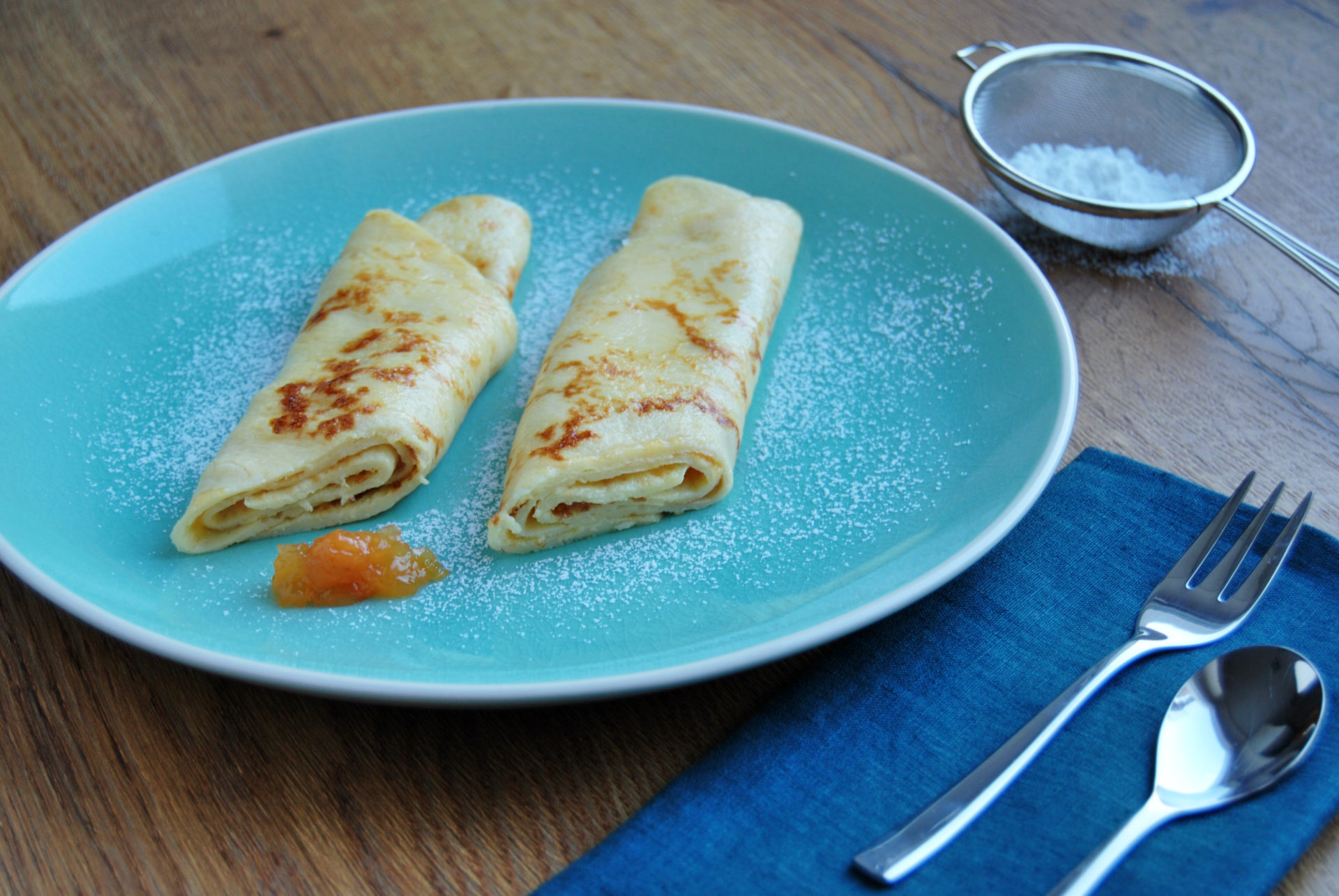 Einfaches Palatschinken Rezept / Einfaches Pfannkuchen Rezept - Die ...